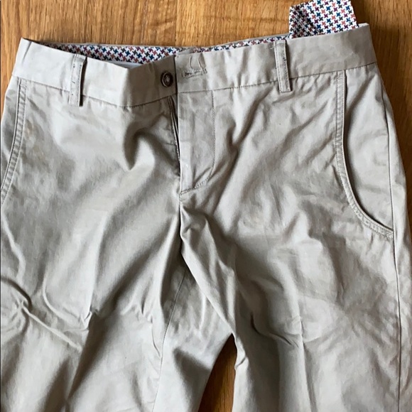 Chinos - Picture 2 of 6